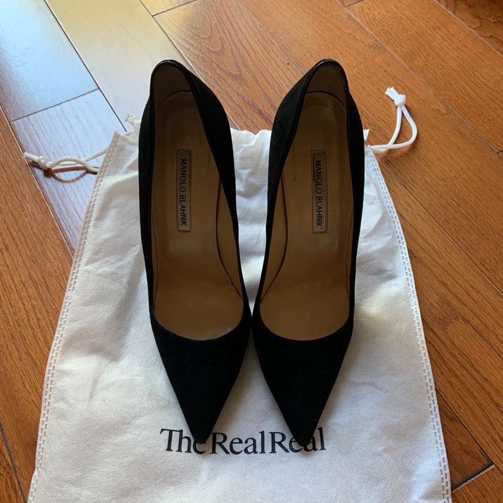 Manolo Blahnik BB Pointed Toe Pump